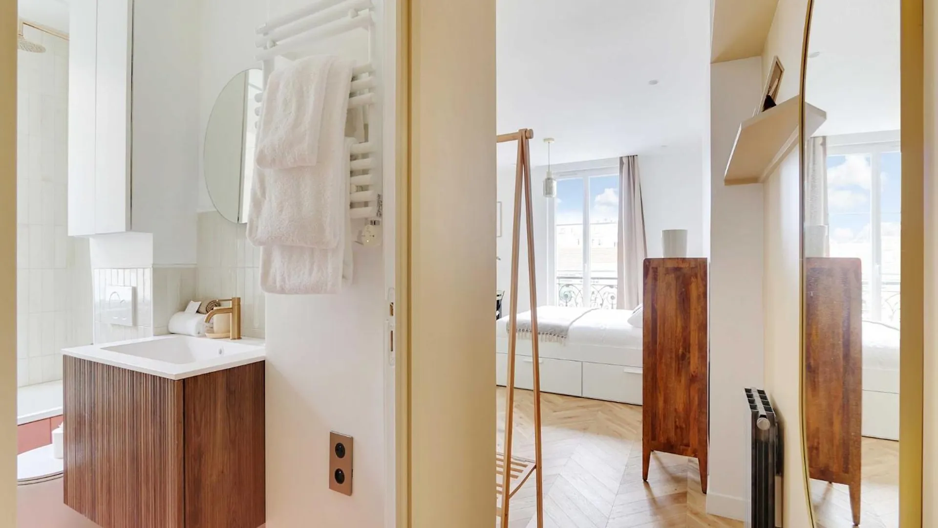 Charming Studio - 2P - Canal Paris Apartment